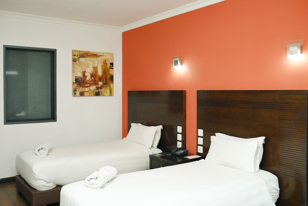 Central Hotel Tana 12/35