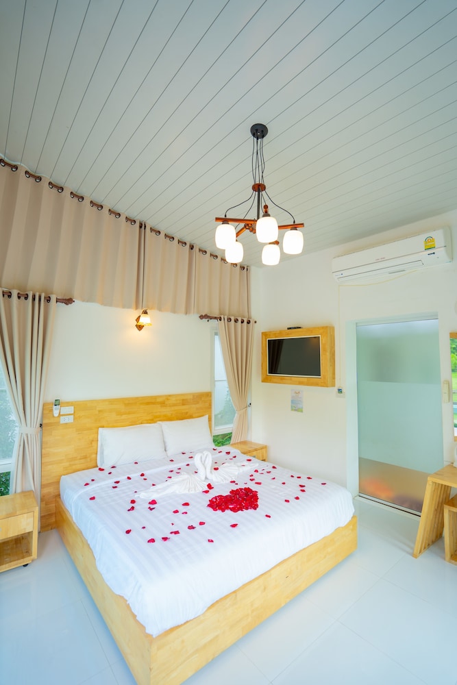 The White House Boutique Chiangrai 22/62