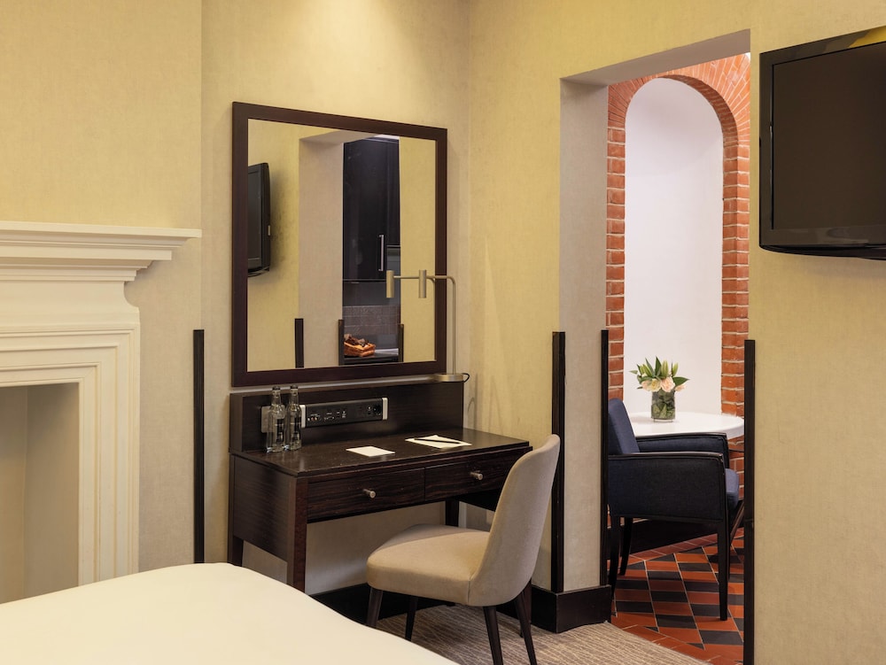 Montcalm Brewery Townhouse 25/42
