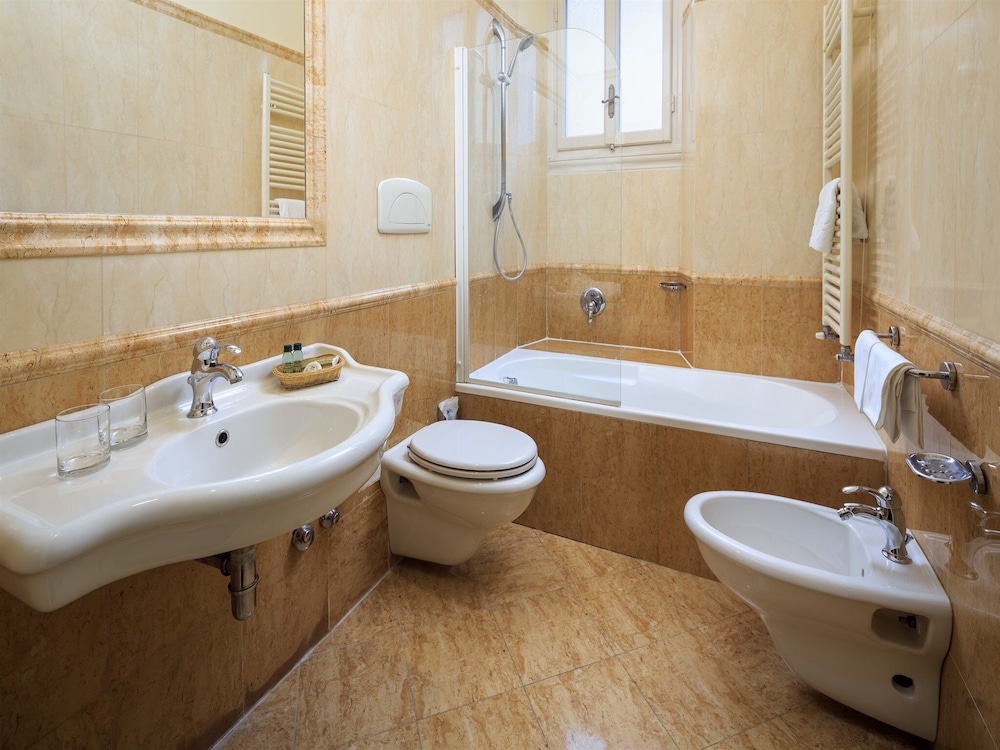 Villa Carlotta 23/56