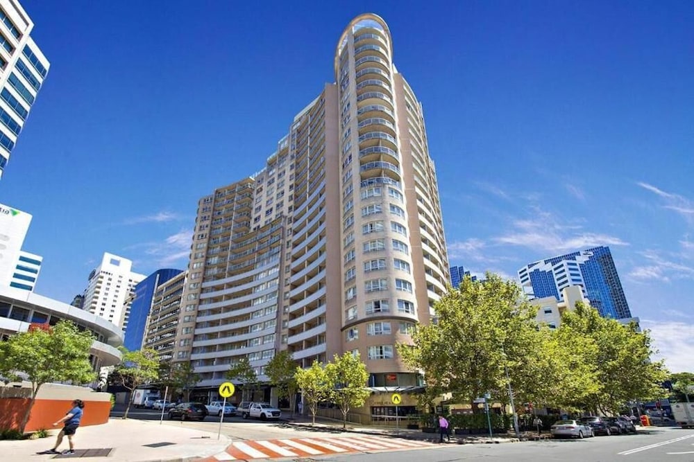 Mantra Chatswood 4/54