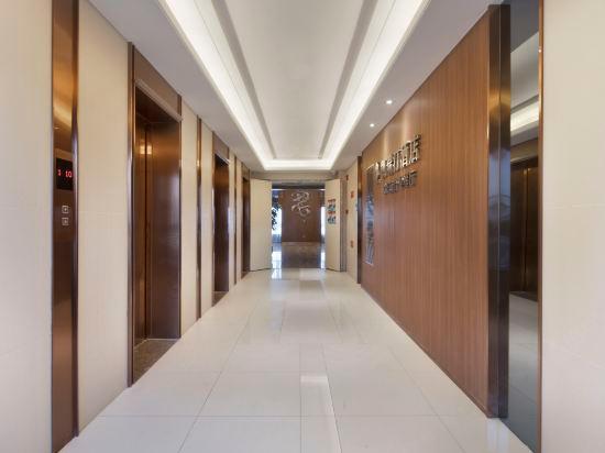 Kresting Hotel (Chongqing Headquarters City) 5/35