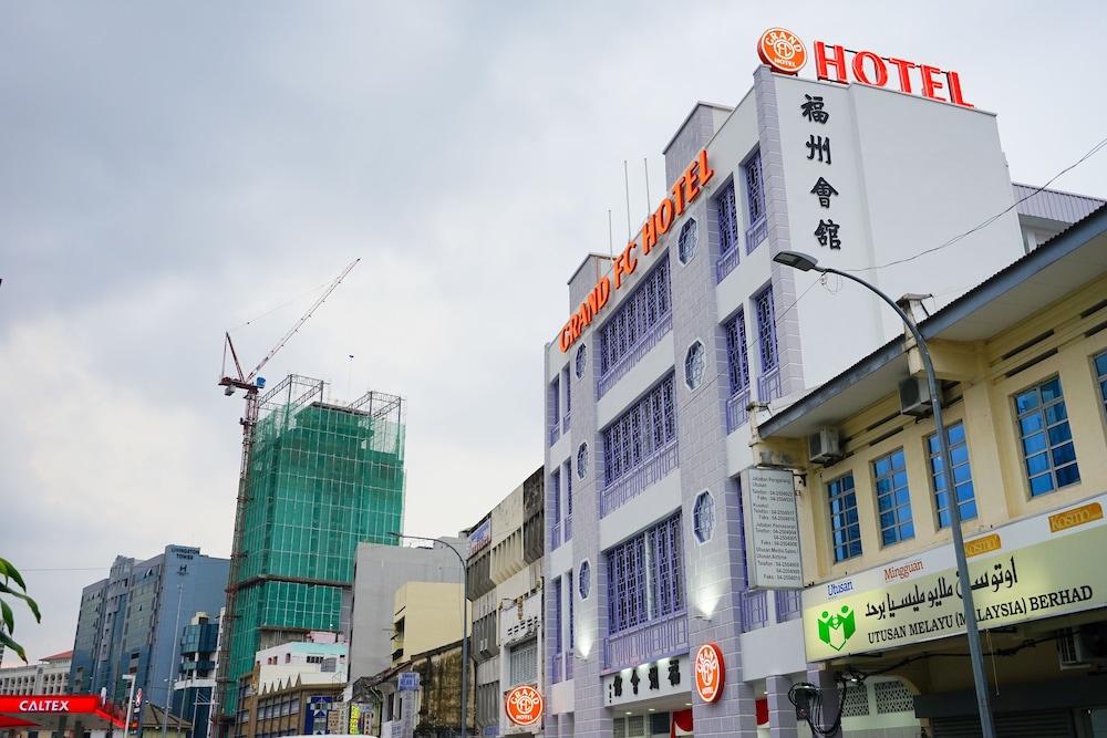Grand Fc Hotel 7/35