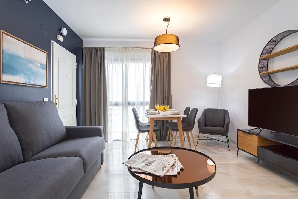 Malaga Rivas 34 Suites Homes 15/48