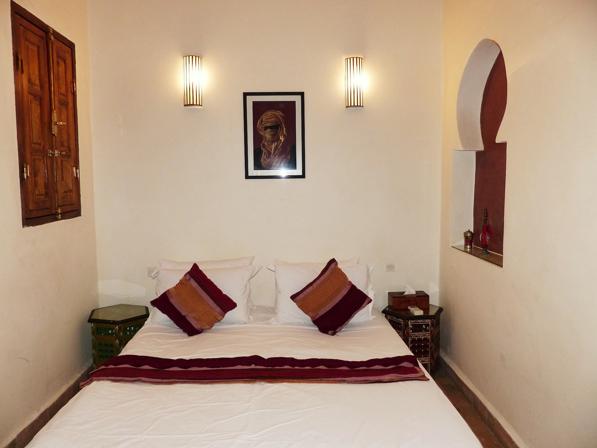Standard, Single Bed, Private Bathroom, Courtyard Area
