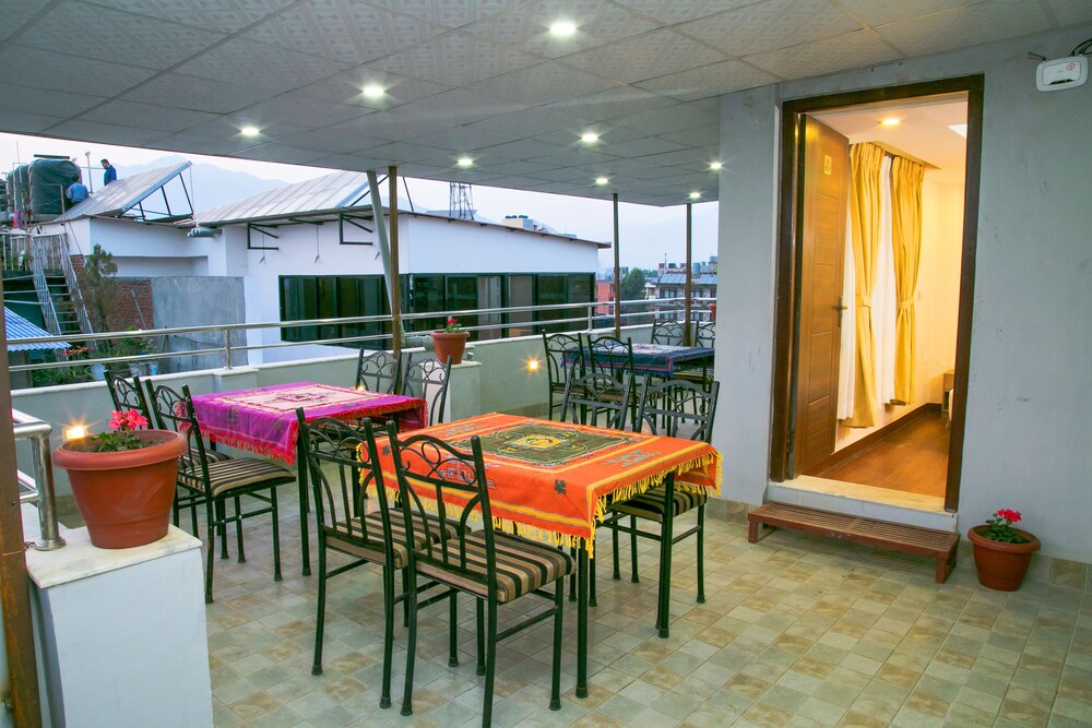 Sakura Boutique Hotel 14/21