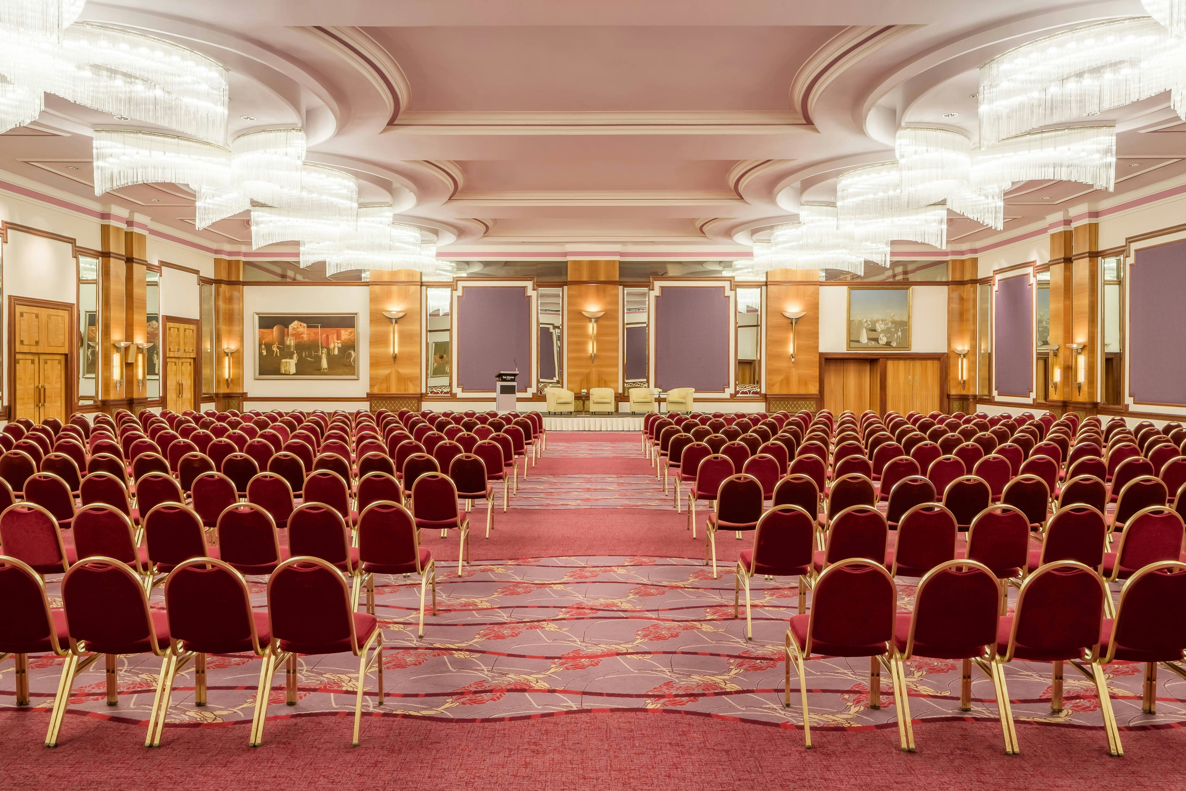 Westin Zagreb Hotel 64/68