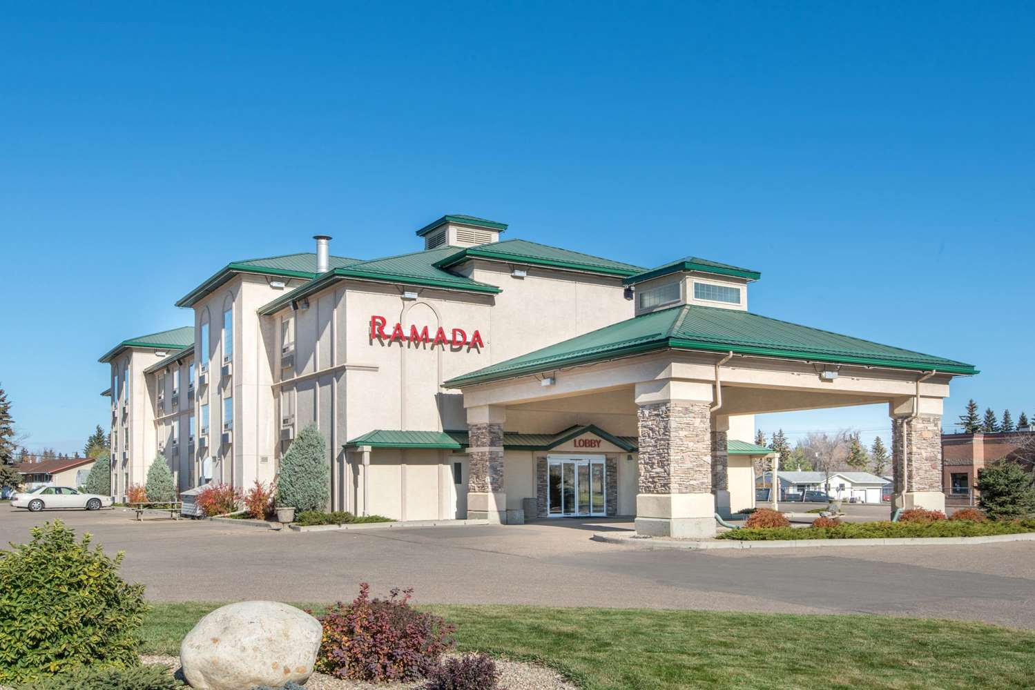 Ramada By Wyndham Lloydminster 4/27