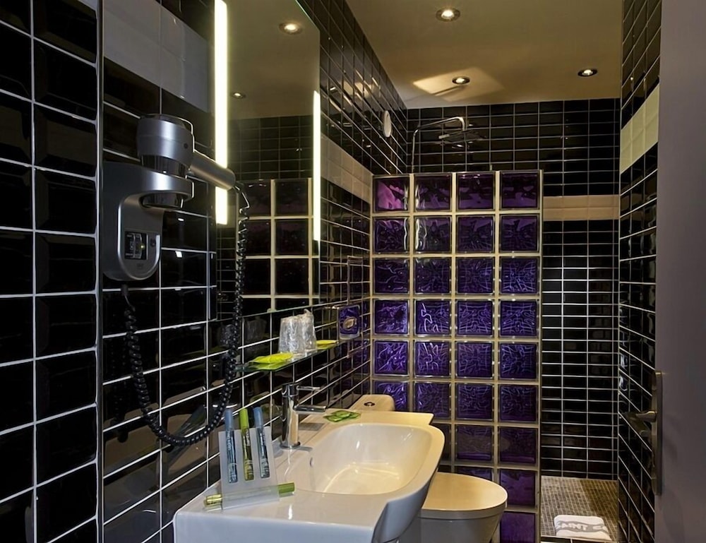 Hotel WYLD Saint Germain 50/50