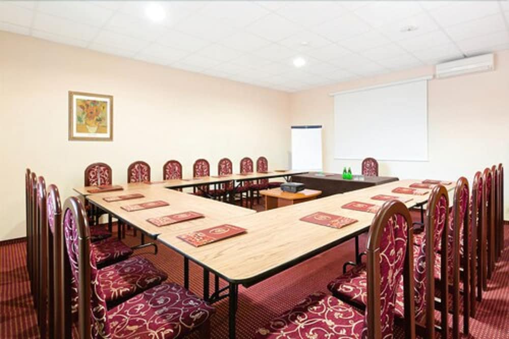 Hotel Jasek 21/27