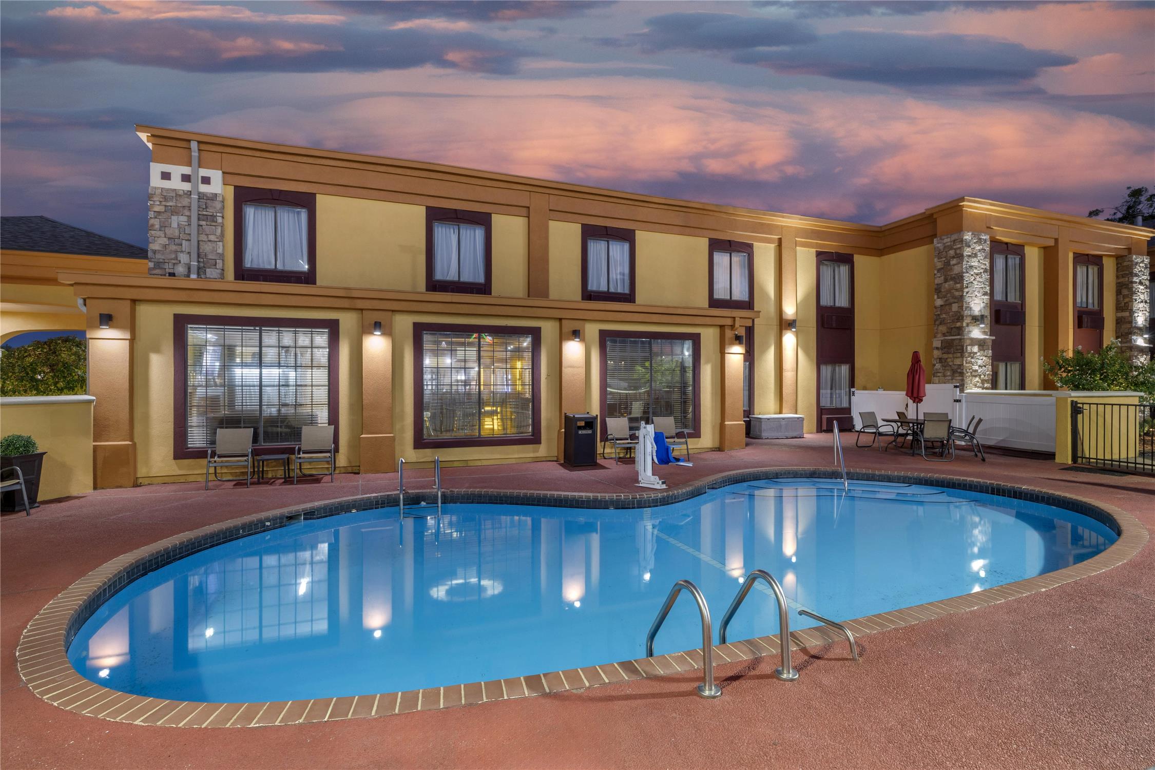 Best Western Aspen Hotel 2/19