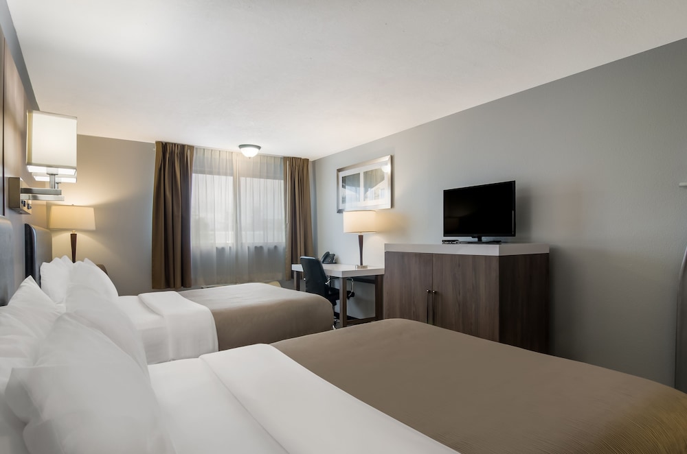 غرفة قياسية بسريرين كوين، Quality Inn & Suites Silverdale Bangor-Keyport 7/10