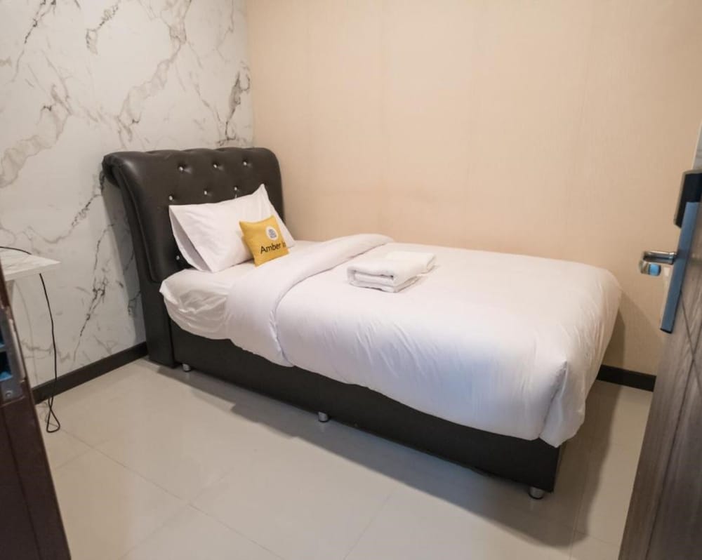 Amber Inn Bangkok 25/50