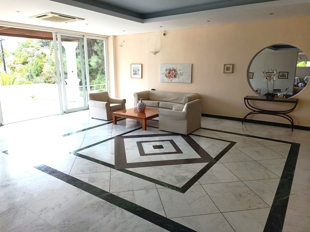 Kanapitsa Mare Hotel 28/46