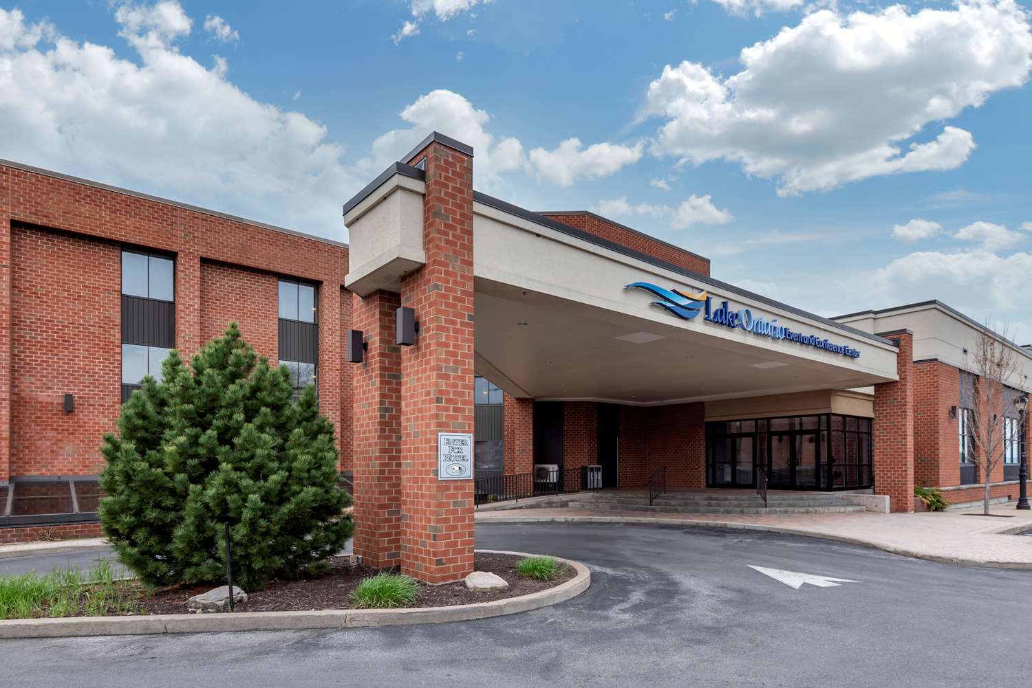 Best Western Plus Oswego Hotel And Conference Center 1/24
