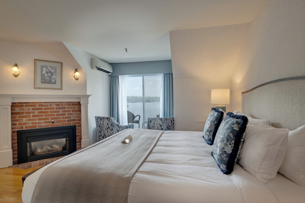 Ripplecove Hotel & Spa 16/71