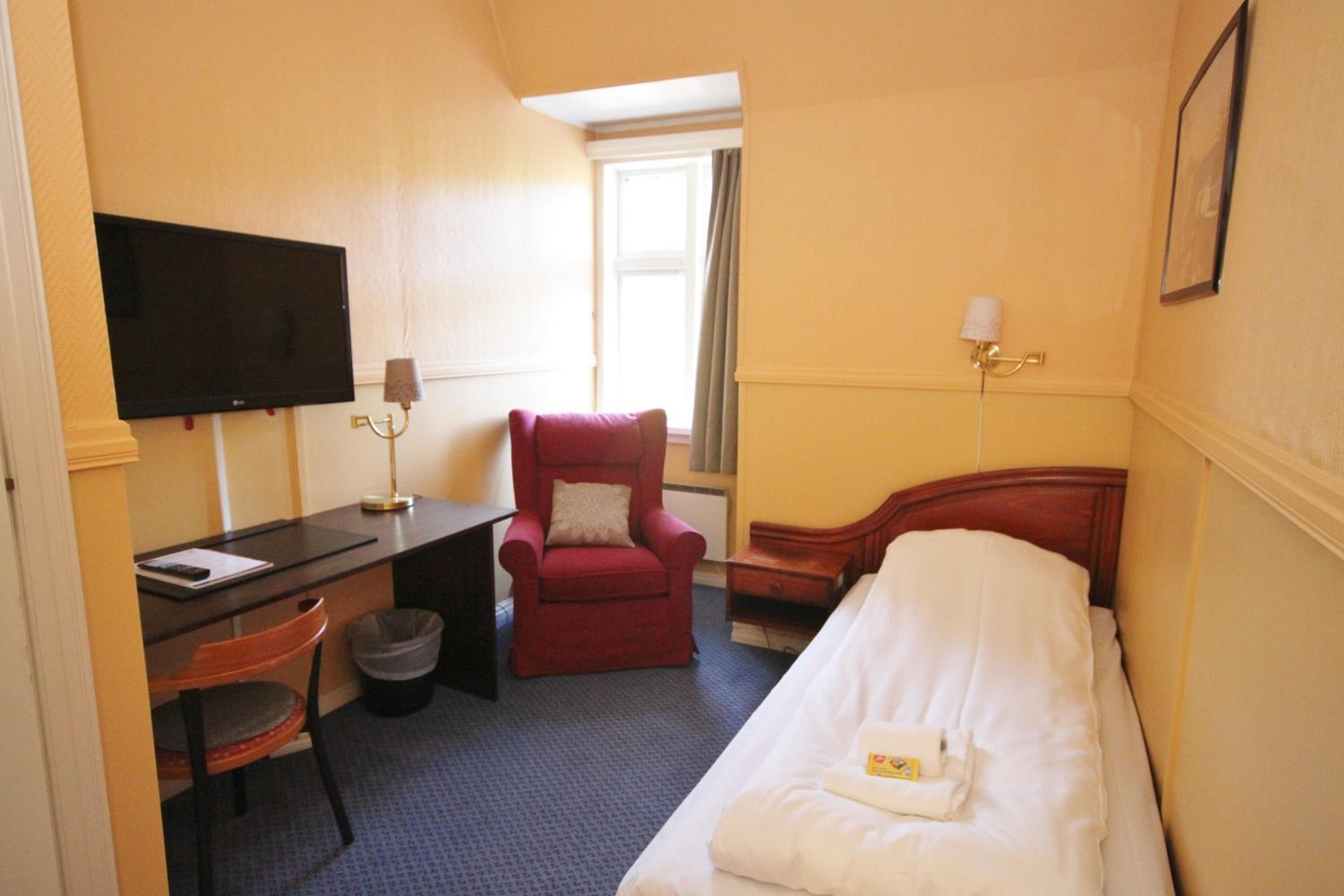 Room, Single, Mountain View