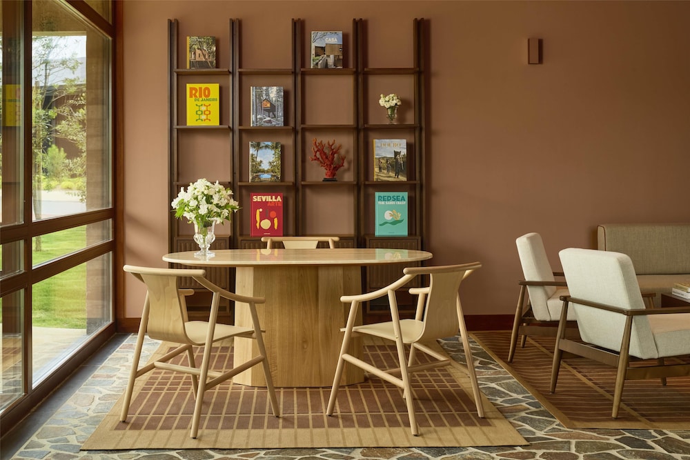 Tivoli Estela Golf & Lodges Porto (44km from Porto) 25/45