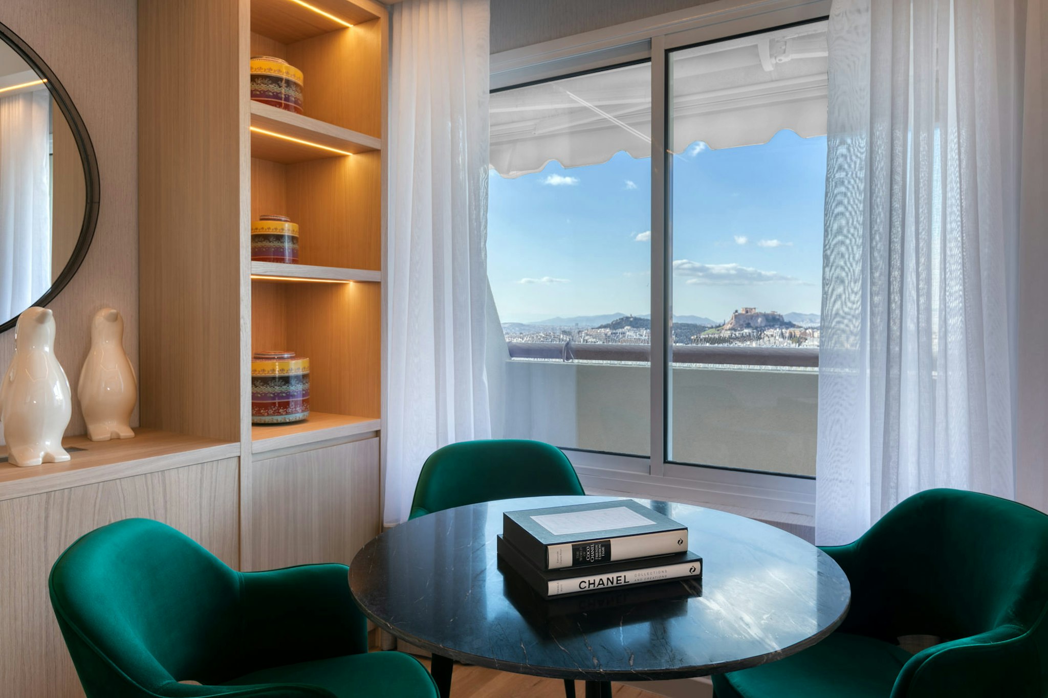 Divani Caravel Hotel 45/87