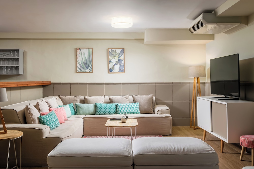 Villa Lorena Malaga 55/72