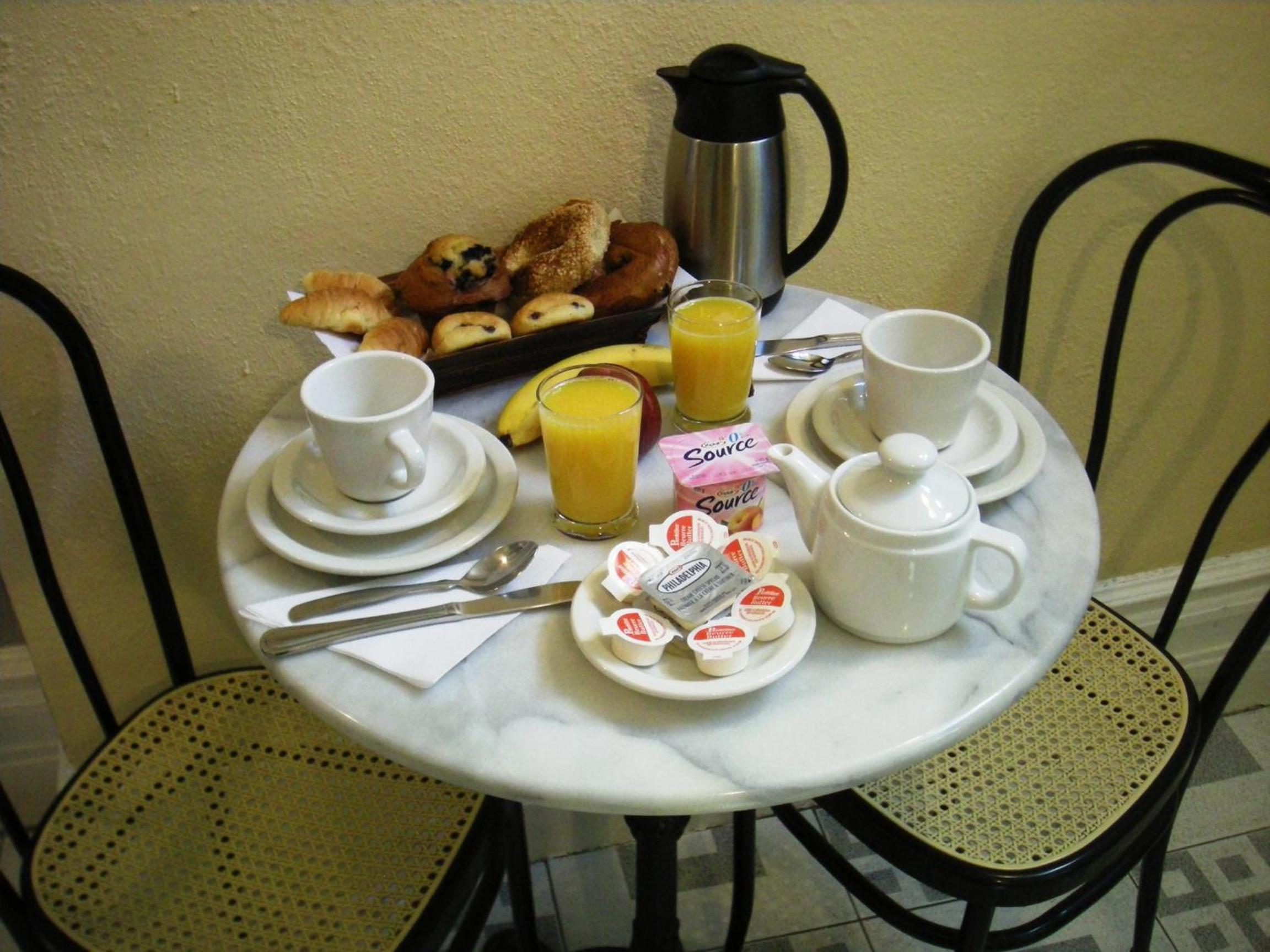 Hotel Chateau de l Argoat 34/50
