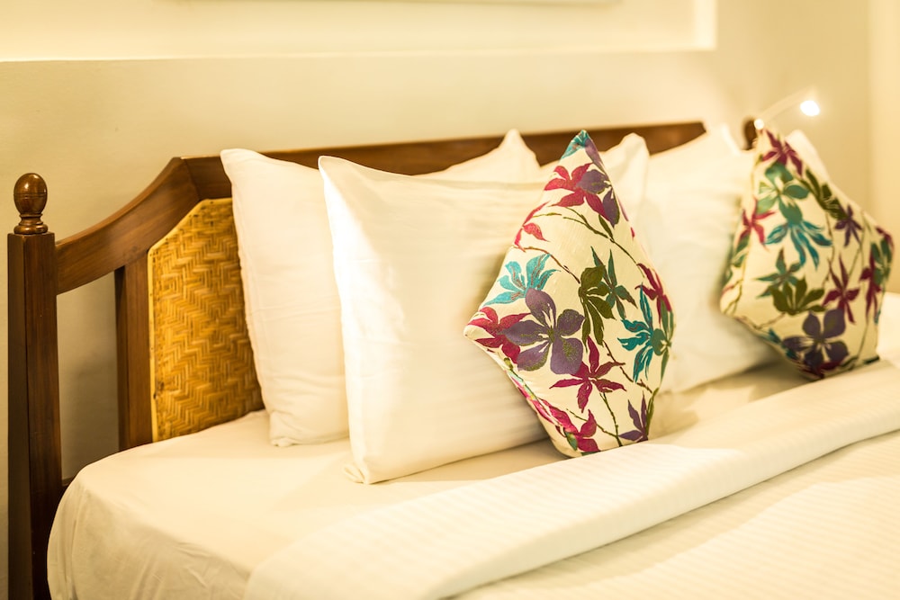 Mantra Koodam – CGH Earth 20/50
