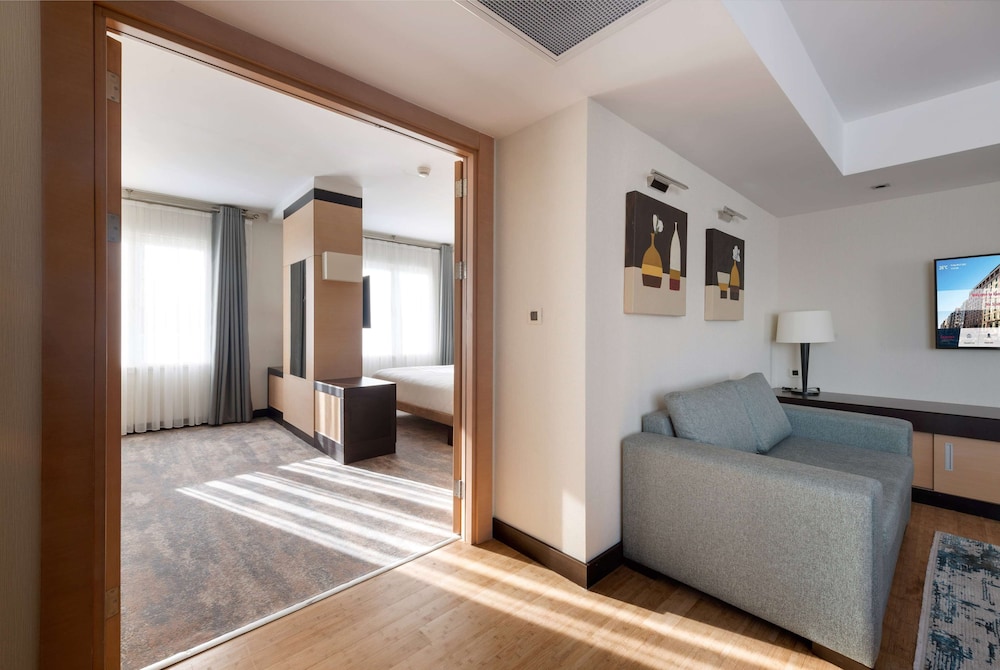 Ramada Plaza By Wyndham Istanbul City Center 47/66
