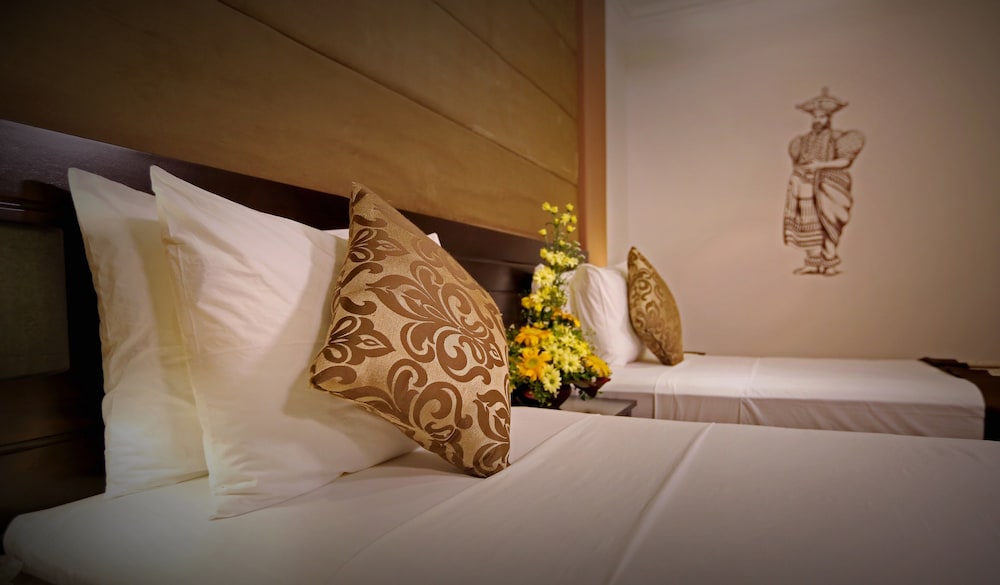 Kandy City Hotel 28/66