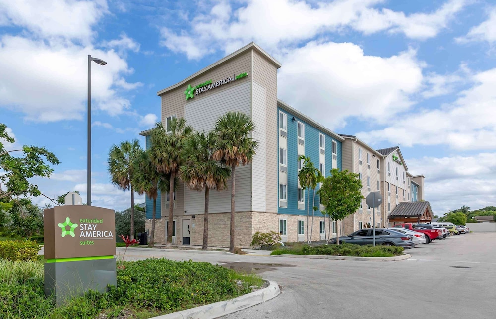WoodSpring Suites Deerfield Beach in DEERFIELD BEACH - FL