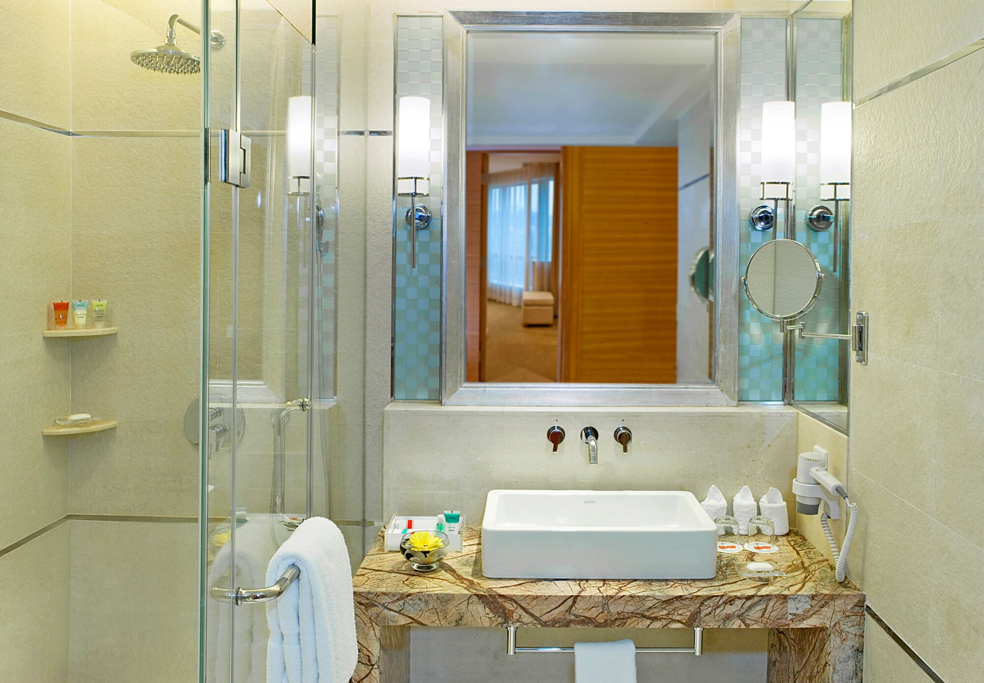 غرفة تنفيذية بسرير كينج، Four Points By Sheraton 6/6