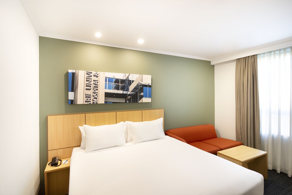 Mercure Sydney Macquarie Park 15/64