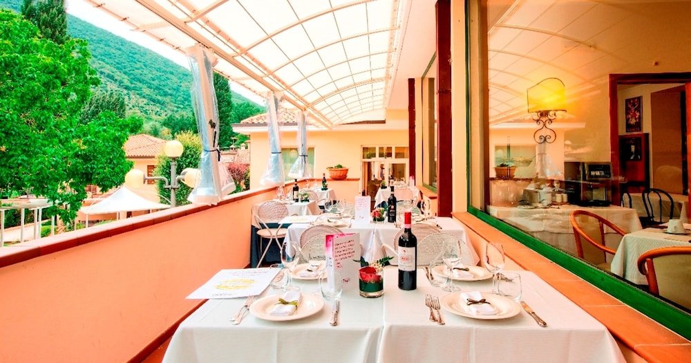 Guesia Village Hotel 58/78