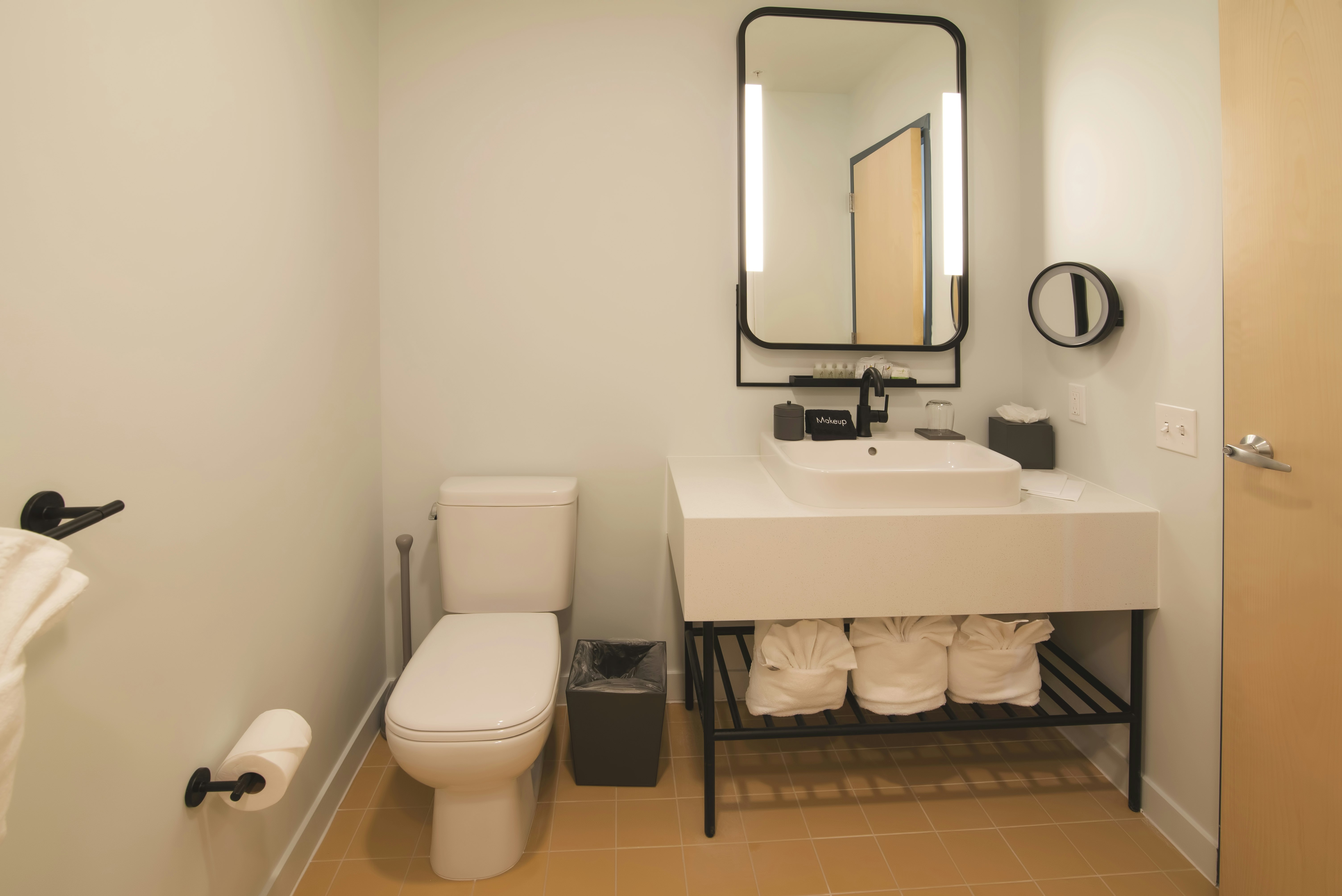 SaltLine Hotel 47/50