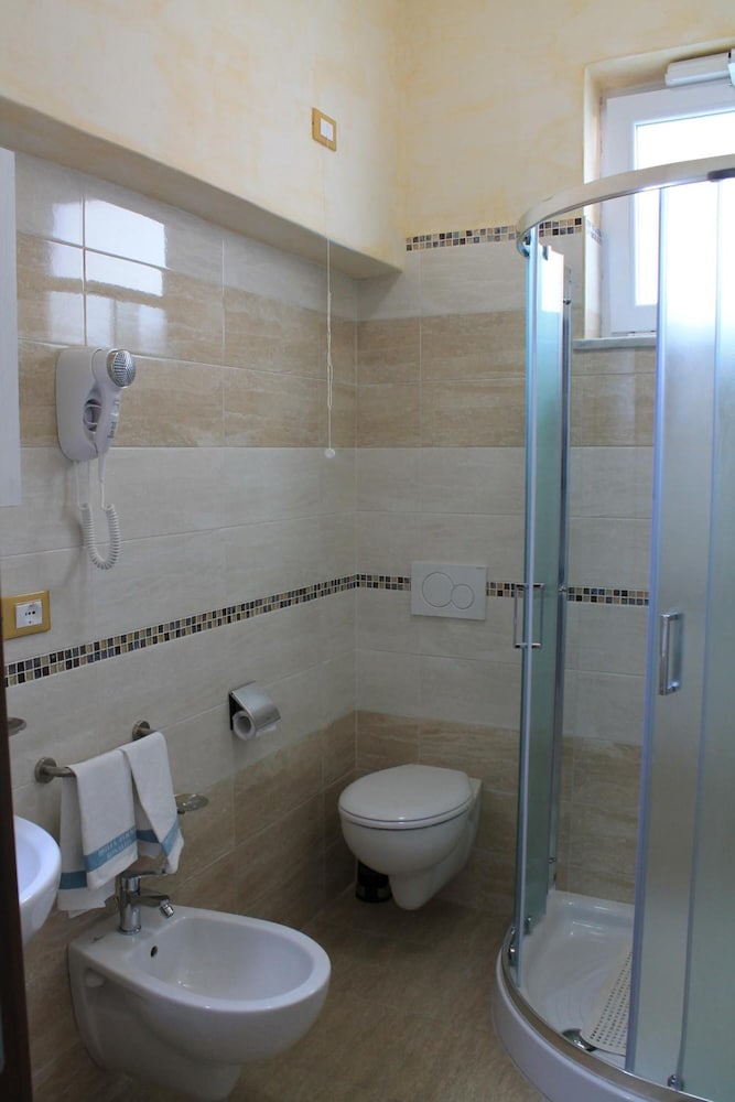 Terme Rosaleo 47/48