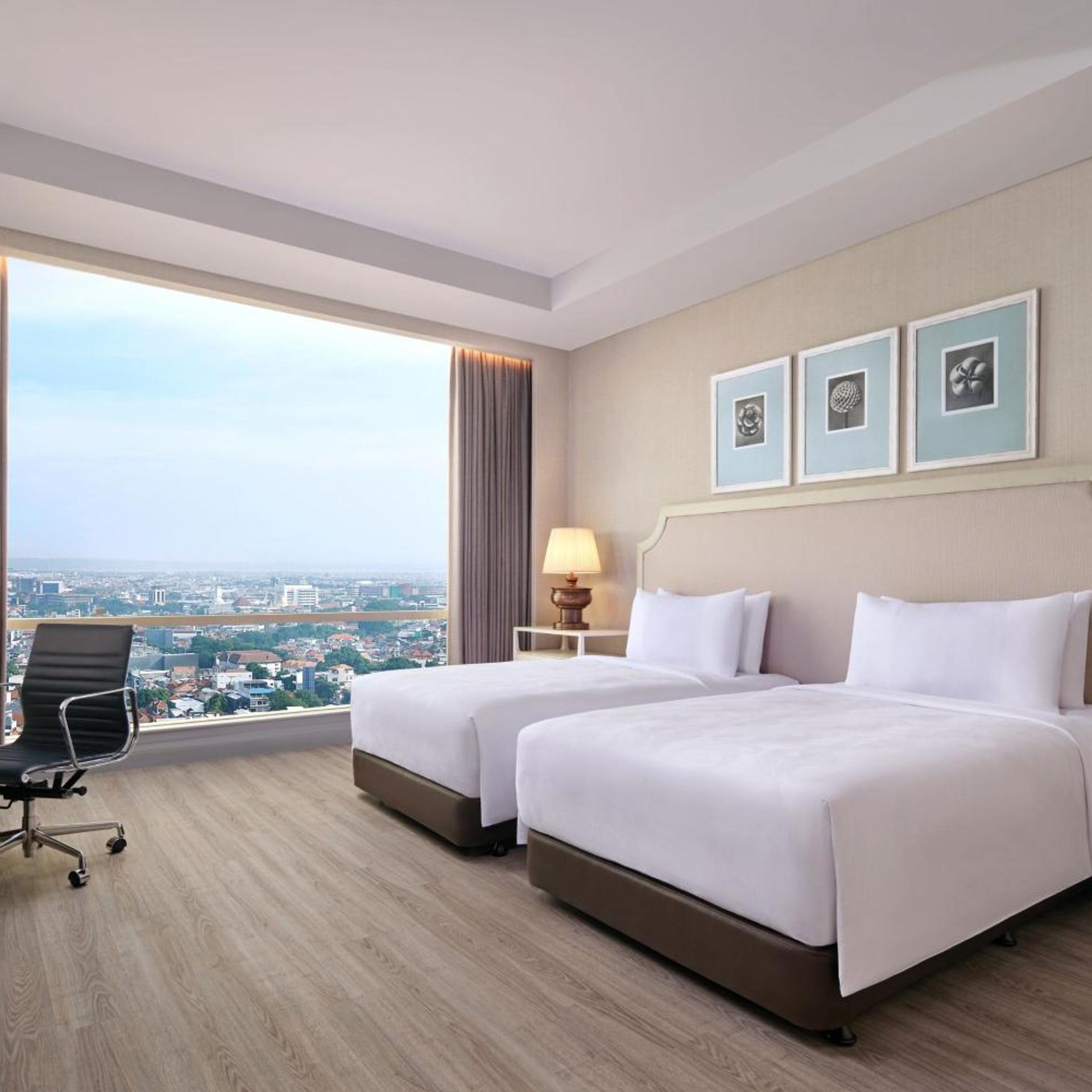 Chairman, Suite, Twin Beds, King Bed