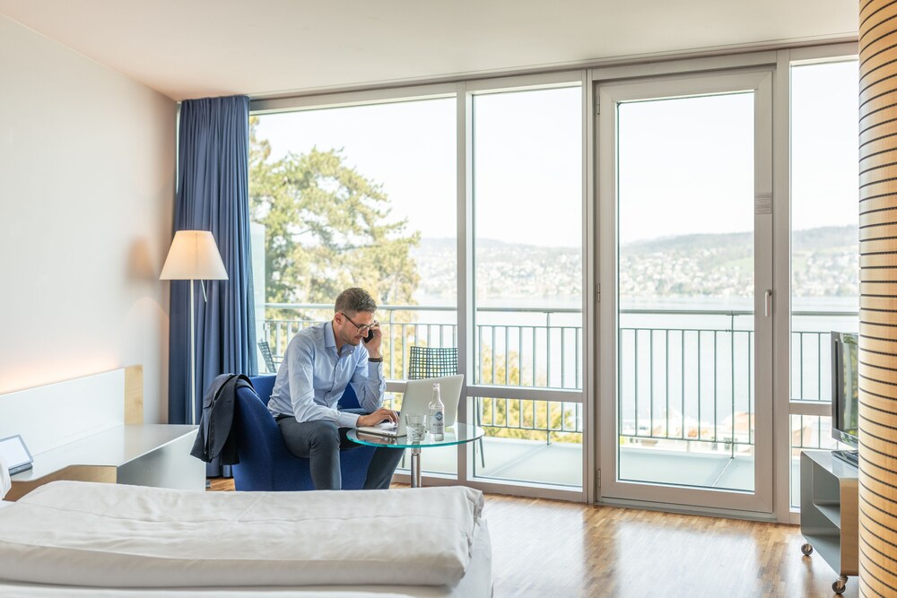 SEDARTIS SWISS QUALITY HOTEL 44/72