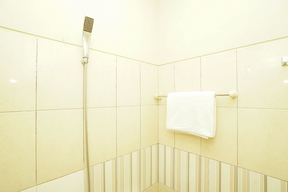 Ardhya Guest House 27/46