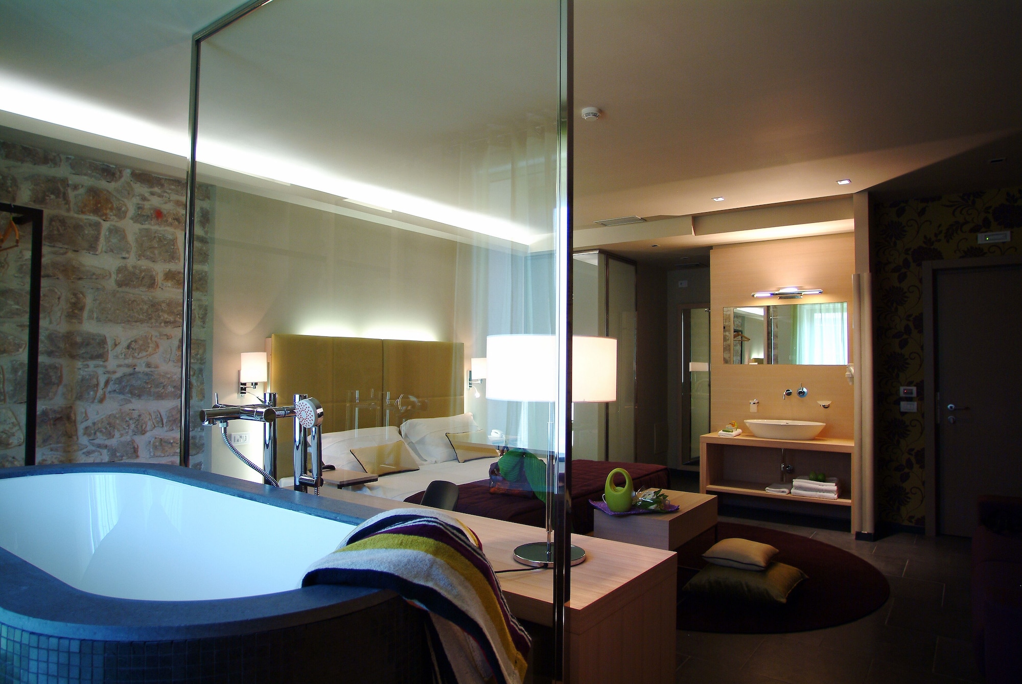 Junior Suite, Studio