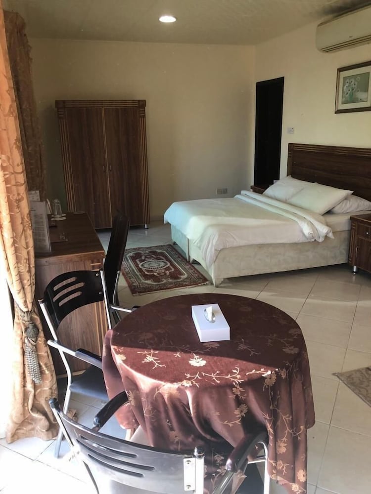 Julphar Hotel 15/42