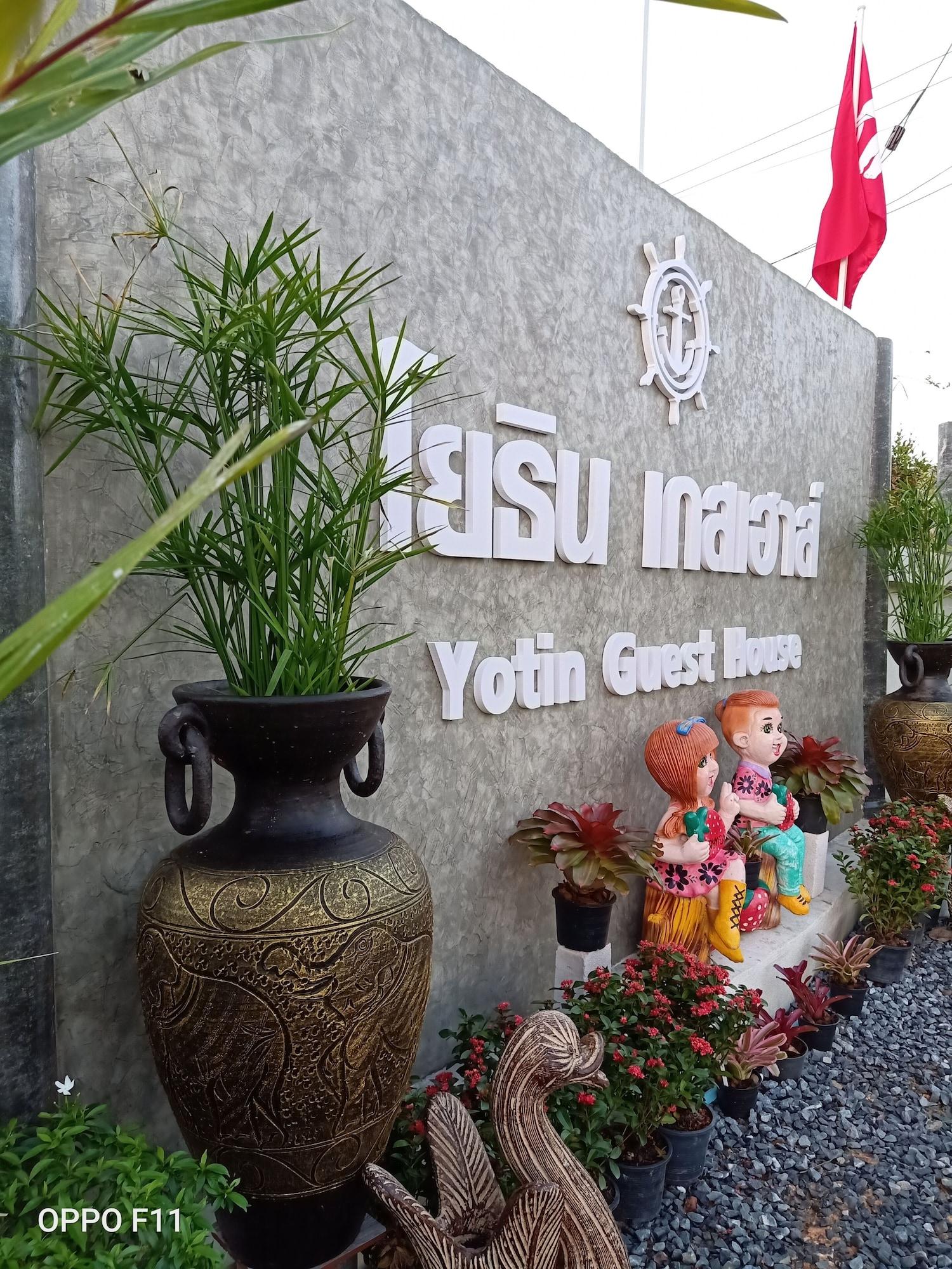 Yotin Guest House 17/19