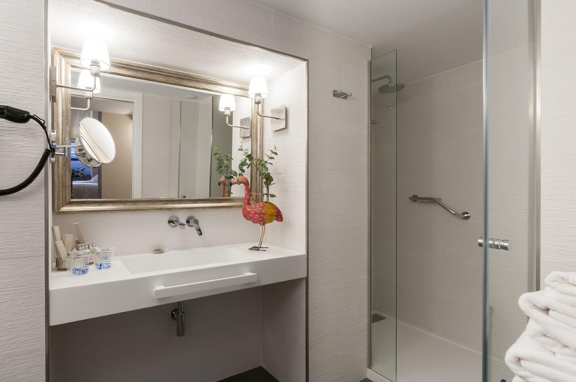 جناح، Suites Murillo Segovias 2/6