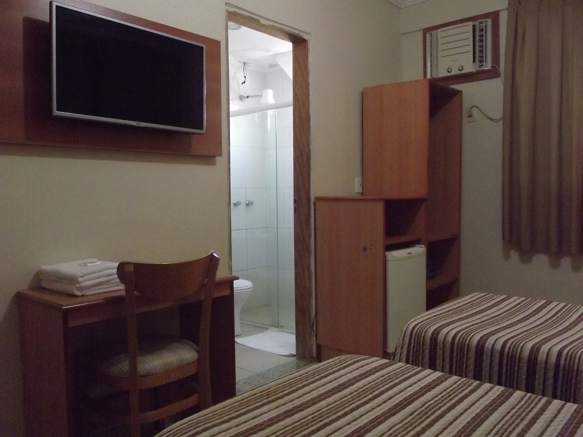 غرفة قياسية ثلاثية بثلاثة أسرّة، Guarumar Hotel 4/6