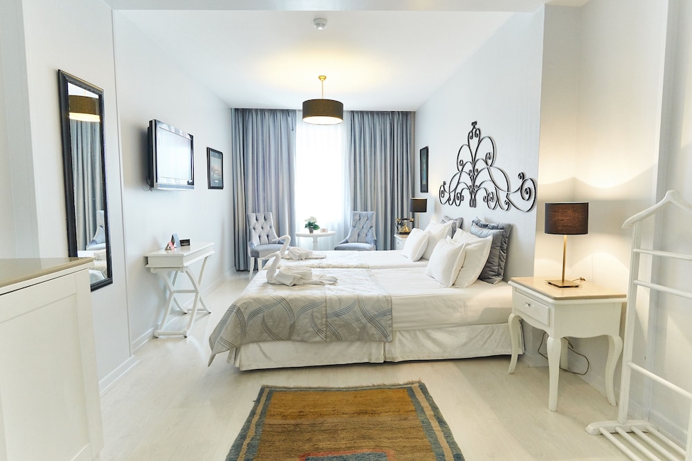 Celal Sultan Hotel Special Class 22/87