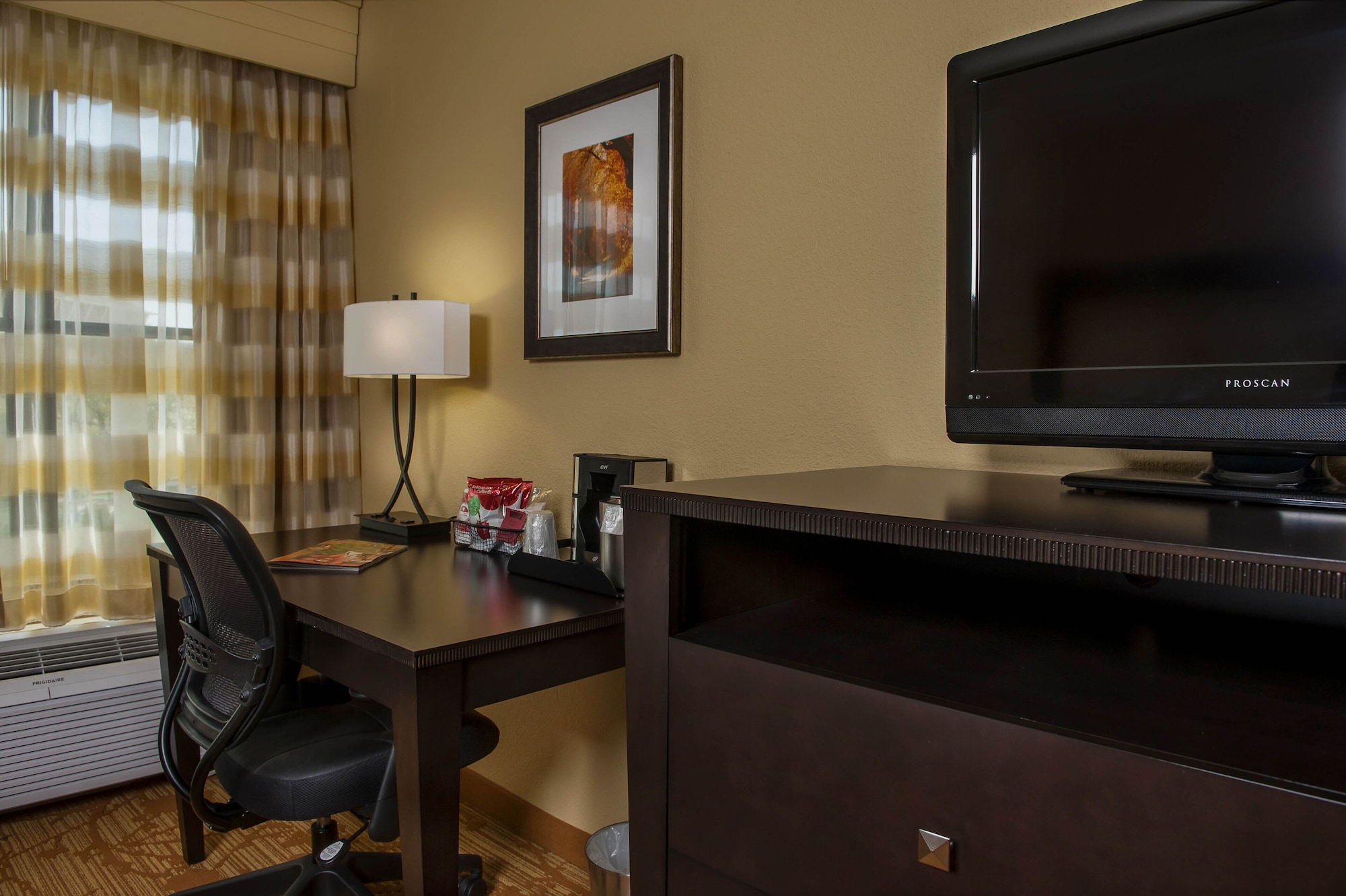 The Branson Hillside Hotel image