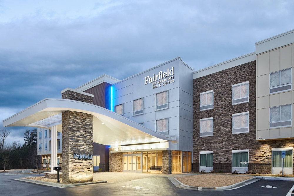Fairfield Inn & Suites By Marriott Raleigh Wake Forest 1/33