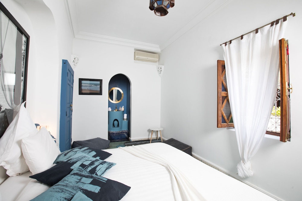 RIAD VILLA HARMONIE 8/33