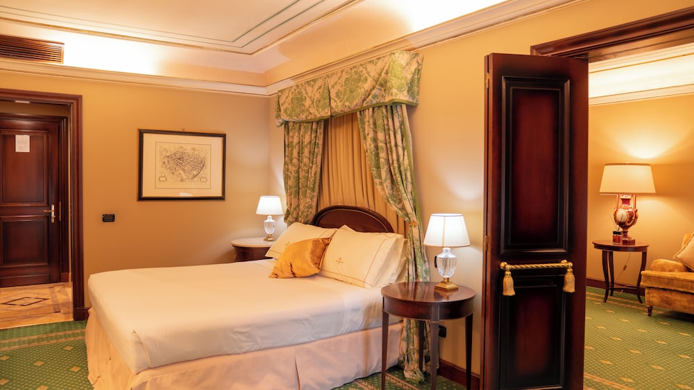 PRESIDENTIAL, SUITE