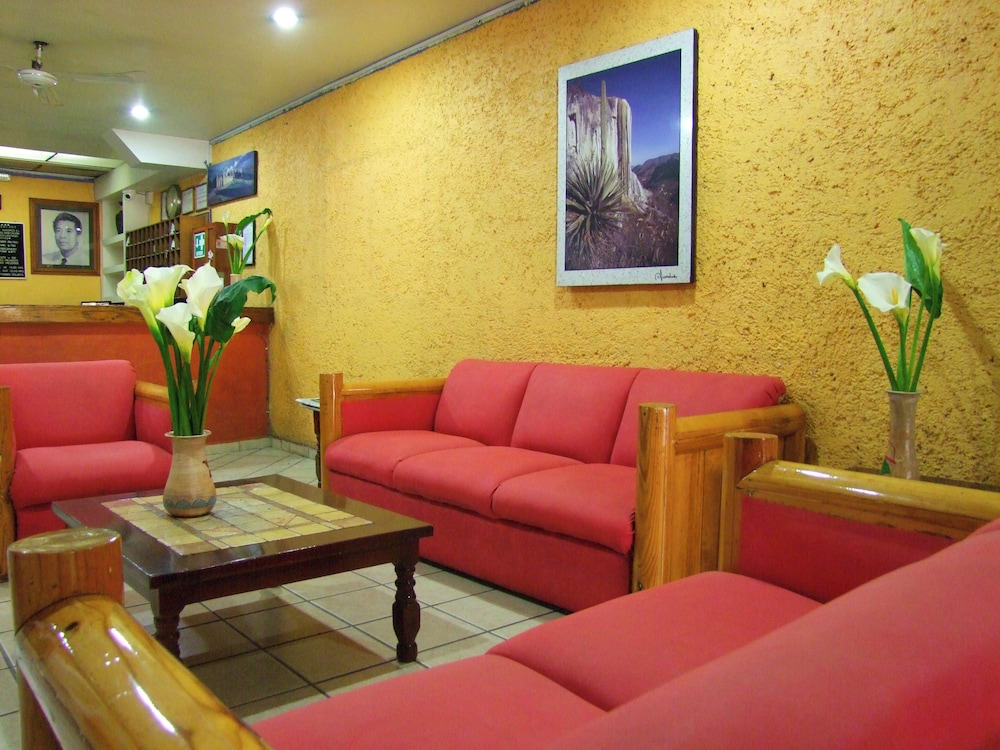 Hotel Oaxaca Dorado 25/50