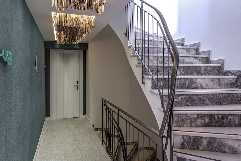 Lofus Bio Suites 23/50