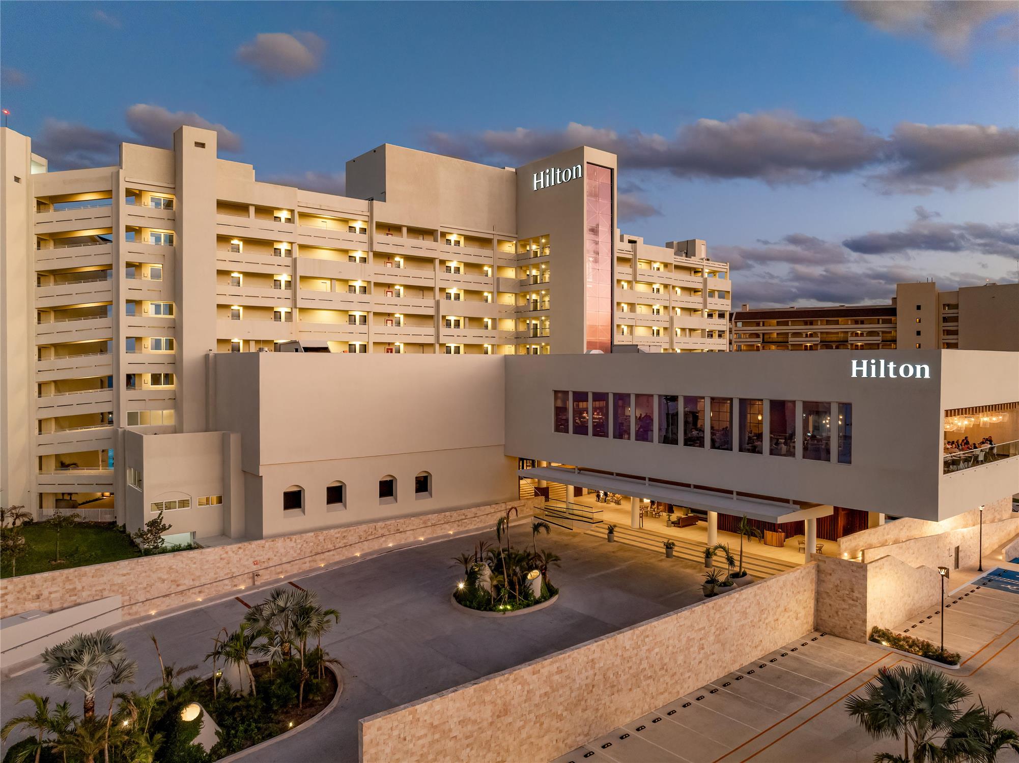 Hilton Cancun Mar Caribe All Inclusive Resort 4/50